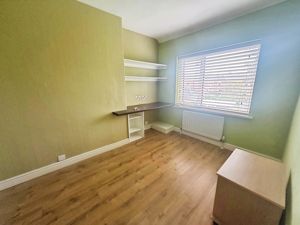 Photo 2- click for photo gallery